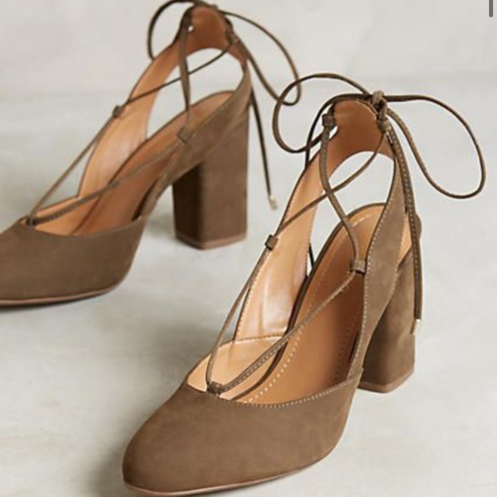 NWOT Anthropologie Olive lace up heel